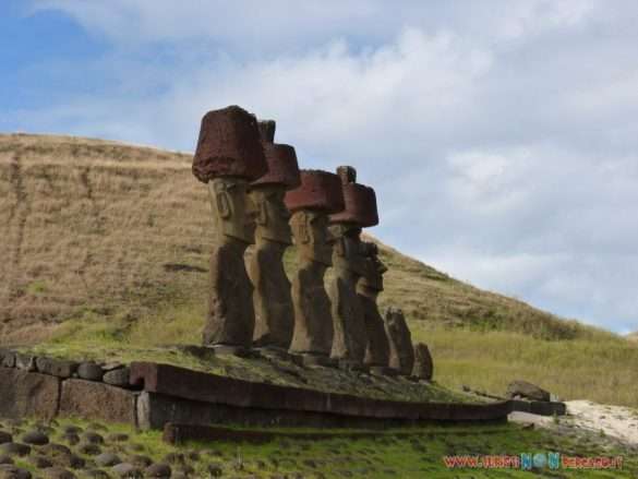 Hanga Roa Isola di Pasqua – porto e mare di Rapa Nui