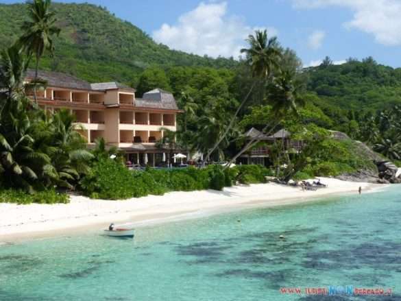 Allamanda Resort