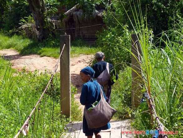 Luang Namtha nel nord del Laos tra montagne e paesaggi rurali