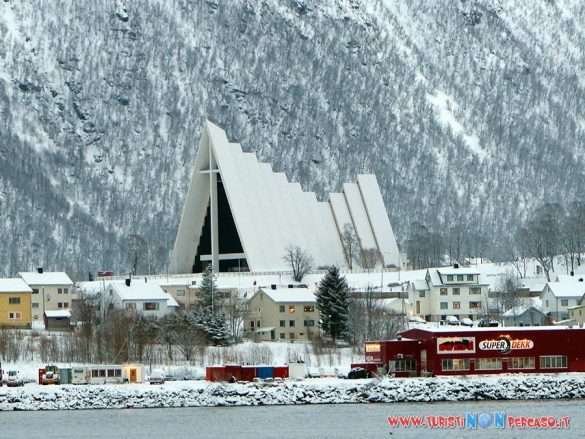 Tromso e Sommaroy tra i paesaggi della Norvegia settentrionale