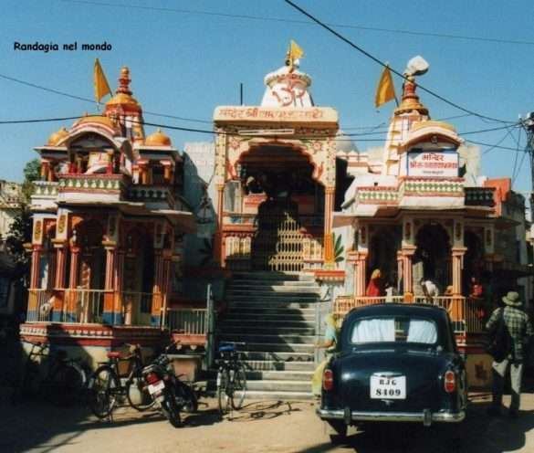 India Topi