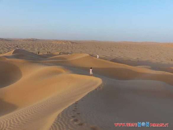 Deserto Rub al Khali con le grandi dune di sabbia