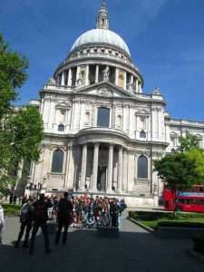 Londra