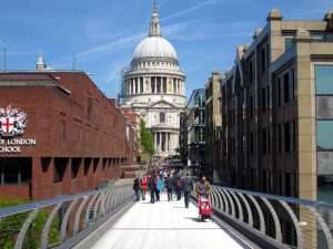 Londra
