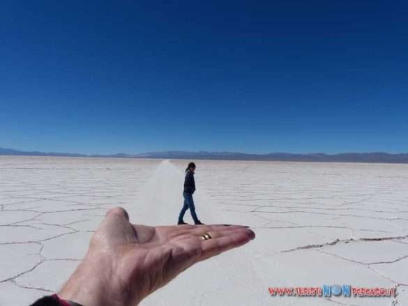 Salinas Grandes in Argentina con distesa bianca di sale