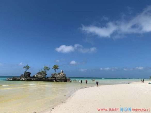 White beach Filippine